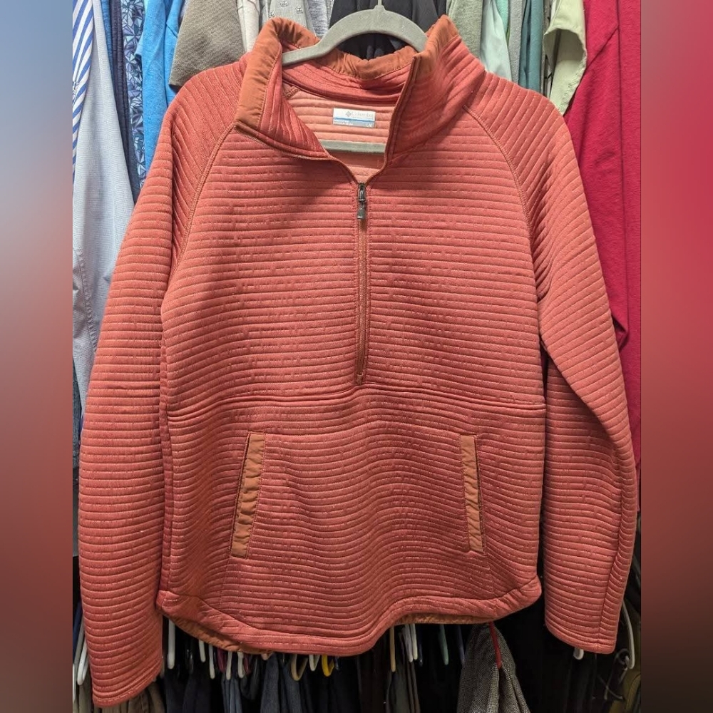 Columbia Women's Coral Quarter-Zip Sweatshirt